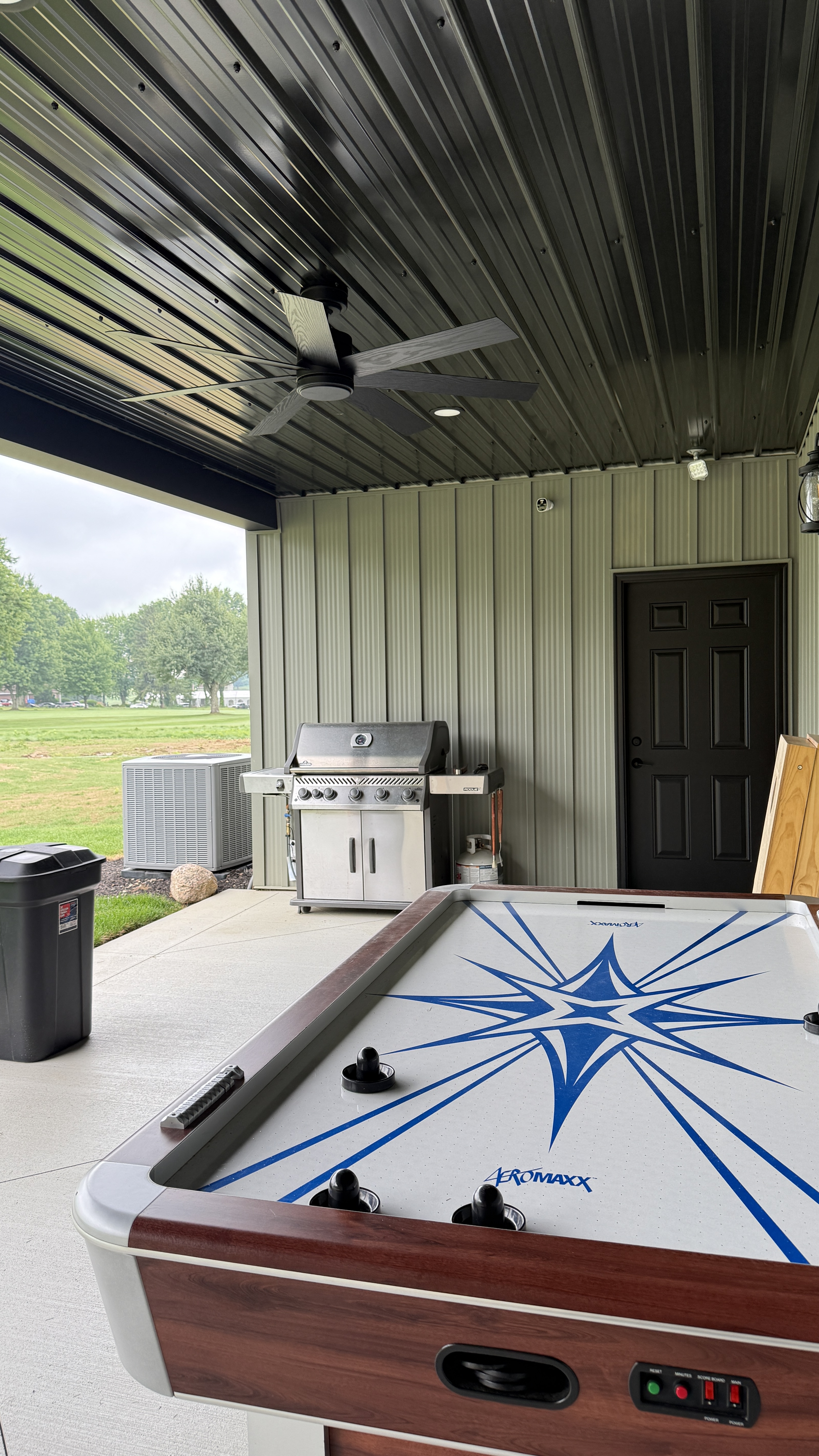 The “Nicolas” Barndominium at Chippewa